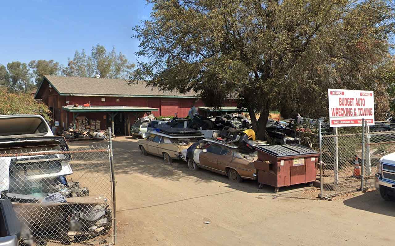 Budget Auto Wrecking at 10430 Rasmussen Ave, Visalia, CA 93291