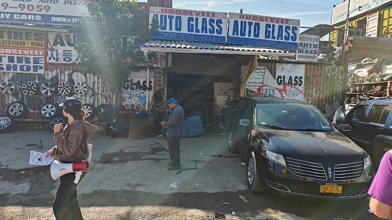 Roosevelt Auto Wrecking